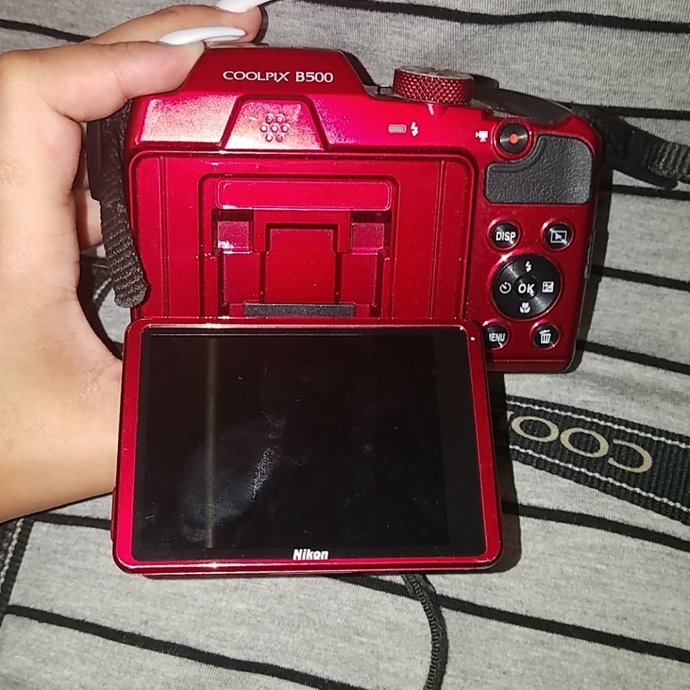 Nikon Camera - Picture 5 of 8